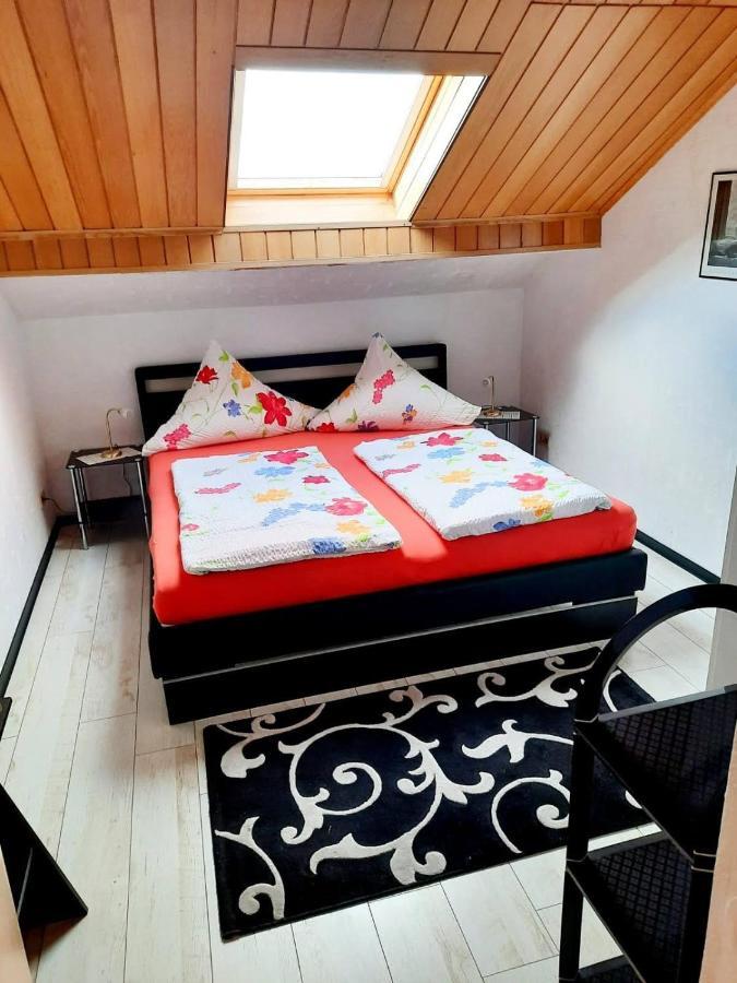 Haus Heidrun Apartman Dolgesheim Kültér fotó